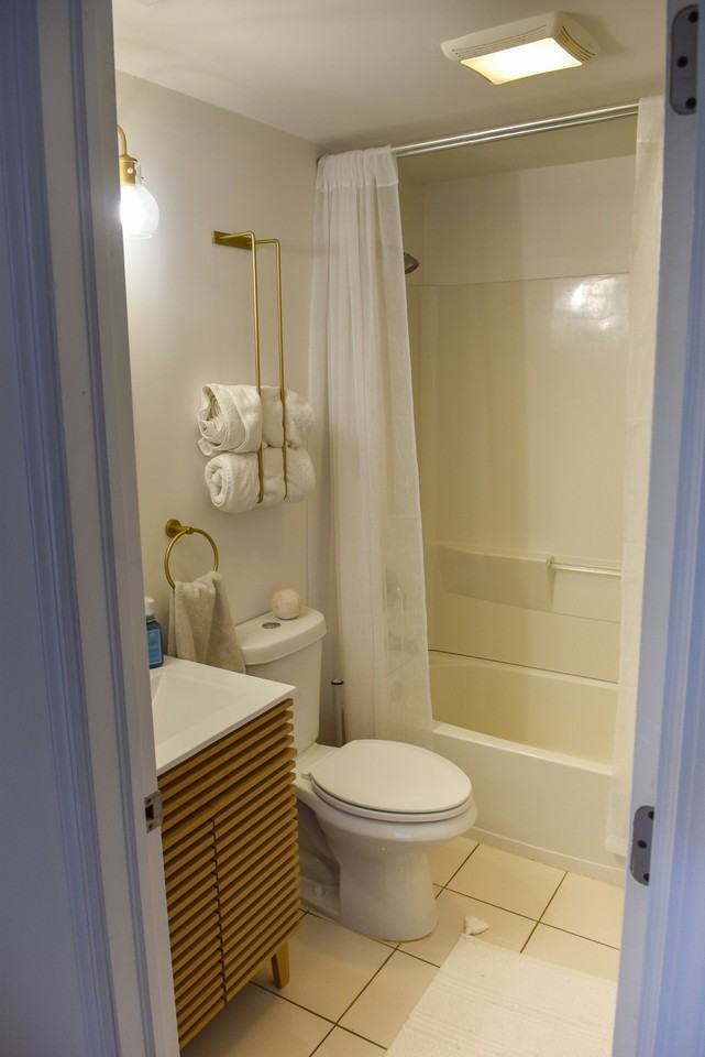 64 Channel Dr - Photo 5 of 11
