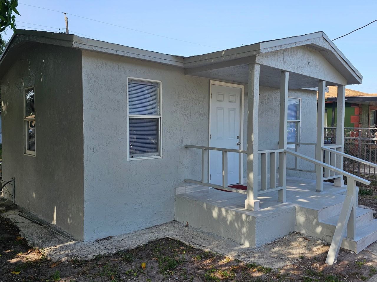 1915 Nwst - Photo 2 of 20