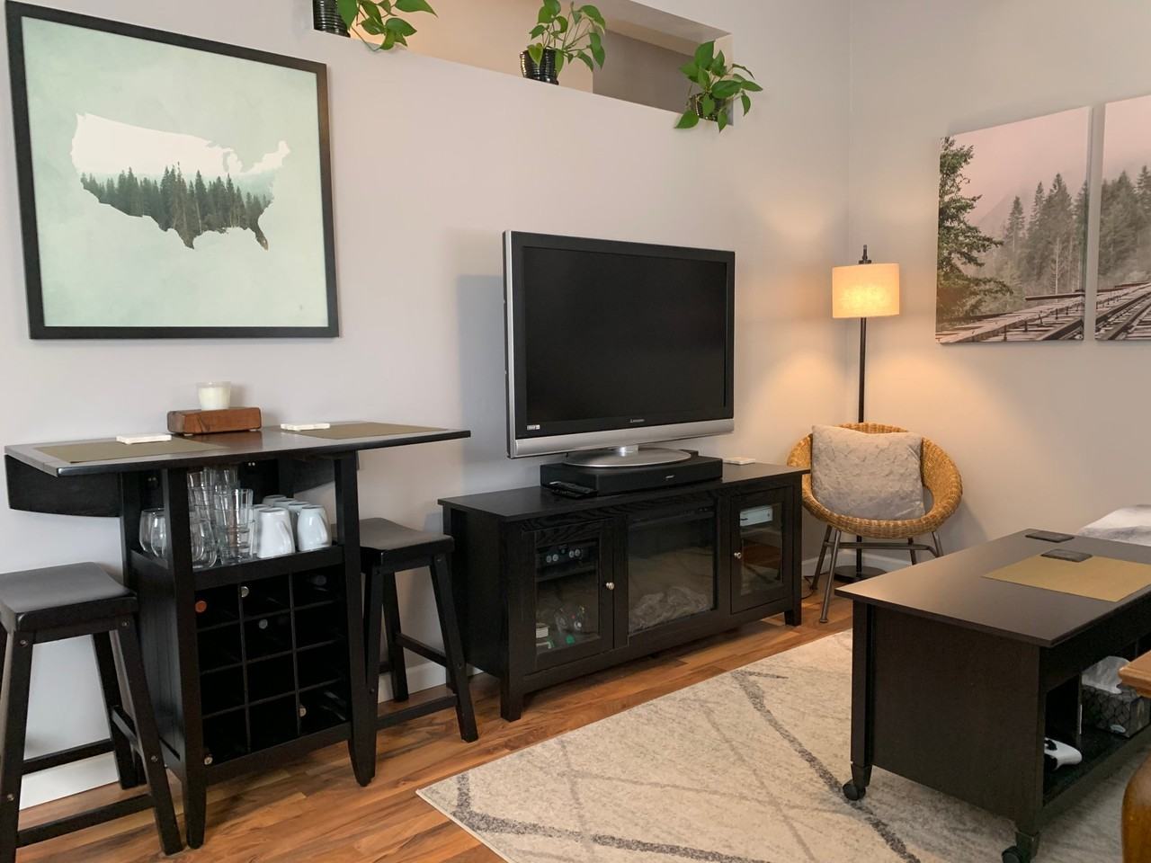 1433 E Edgemont Ave #2 - Photo 4 of 20