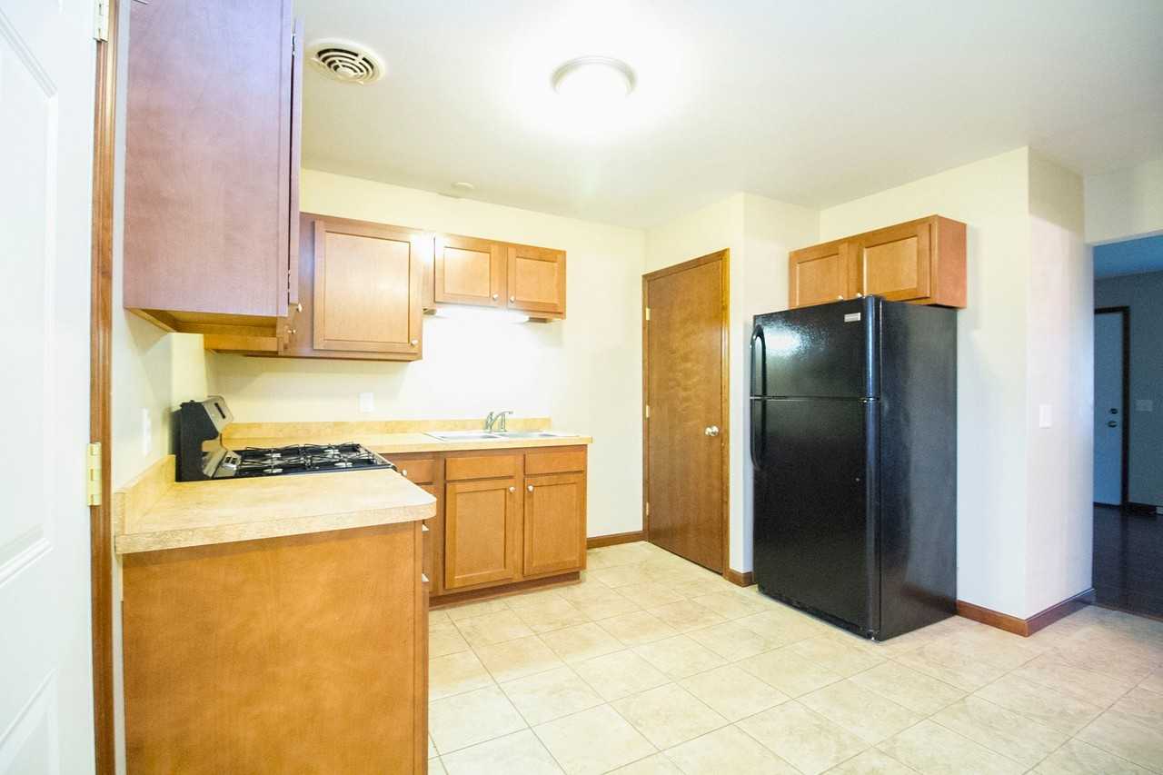 2731 Glendale Ave #J - Photo 7 of 20