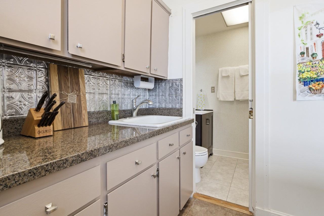 29 S State St #813 - Photo 4 of 20