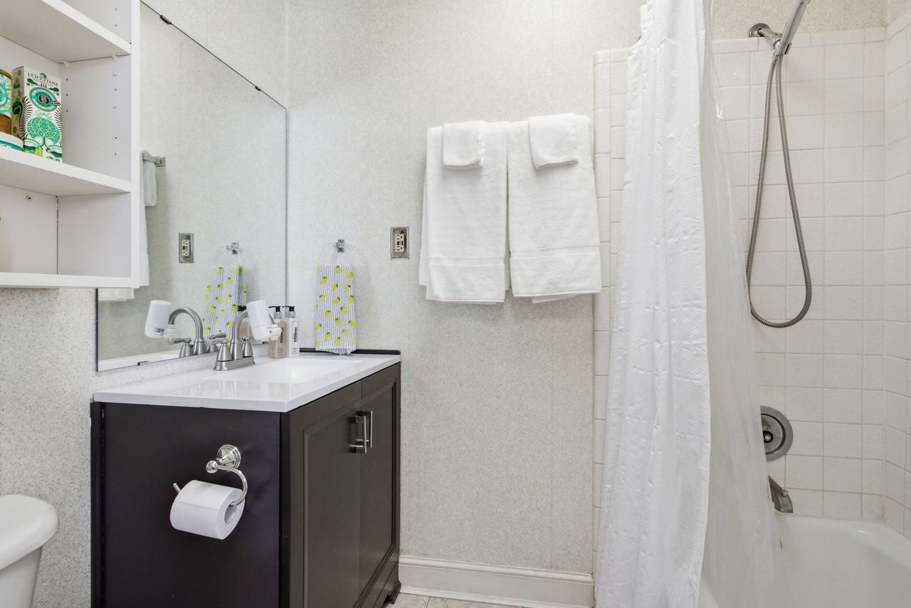 29 S State St #813 - Photo 5 of 20
