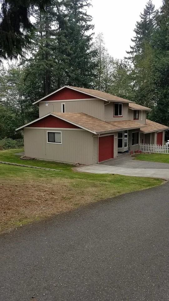 607 107th Ave E - Photo 2 of 16
