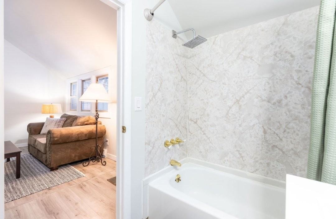 6820 S Maxfield Dr #7 - Photo 5 of 13
