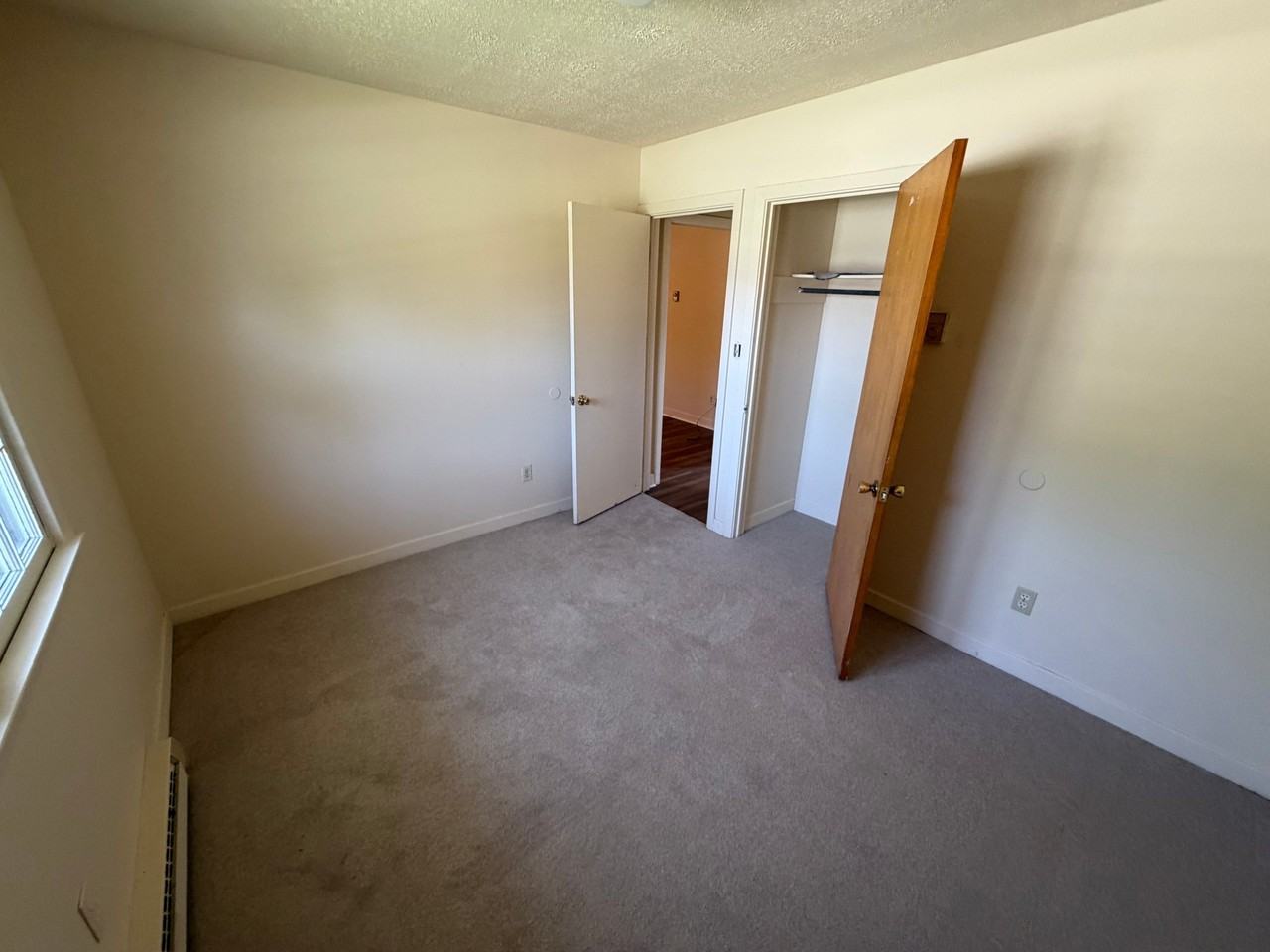 119 Winston St - Photo 6 of 7