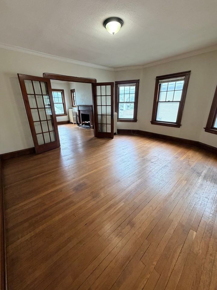 142 Maplewood Ave #2 - Photo 6 of 16