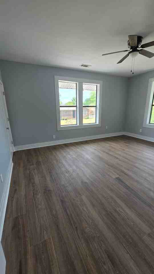 3421 W 12th St #A - Photo 6 of 12