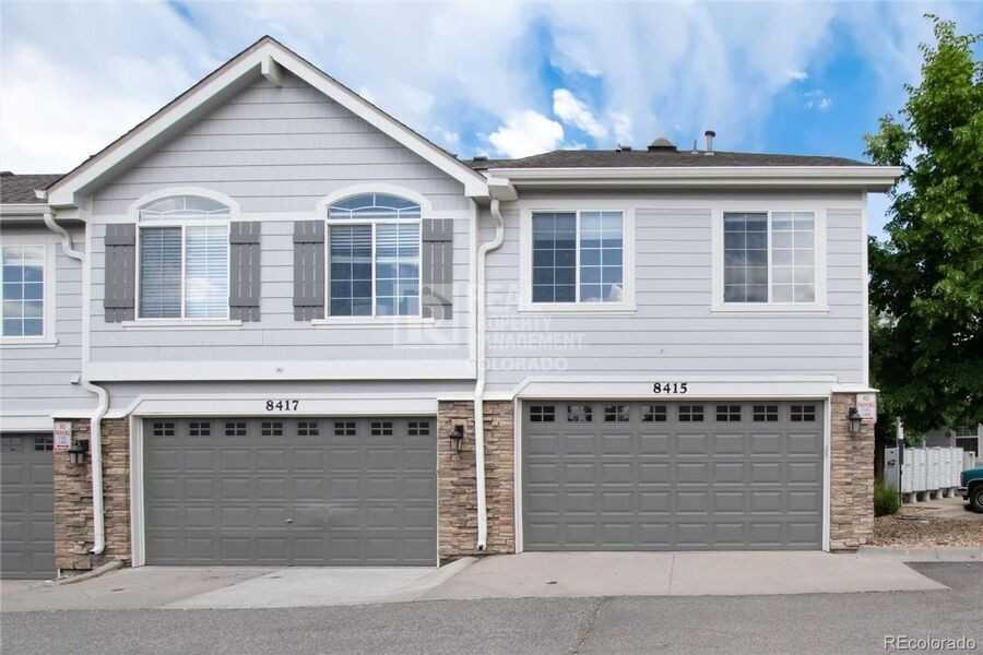 8415 Stonybridge Cir - Photo 2 of 16