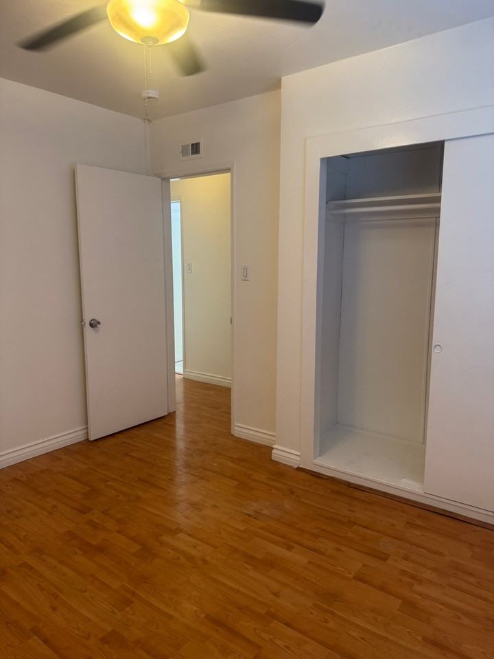10324 Vantage St - Photo 3 of 19