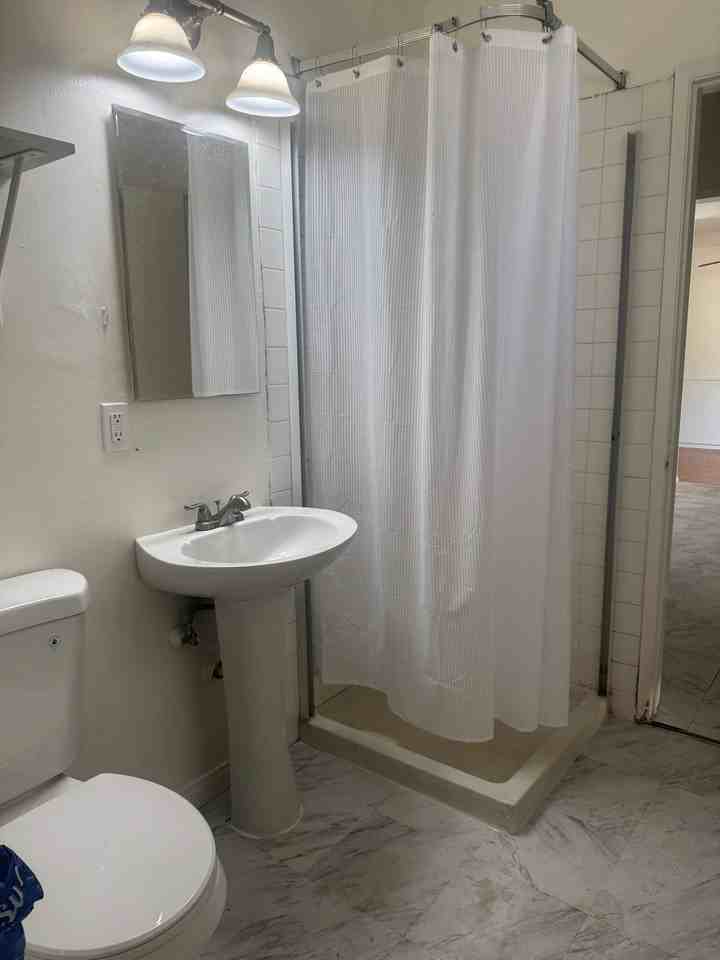 10324 Vantage St - Photo 7 of 19