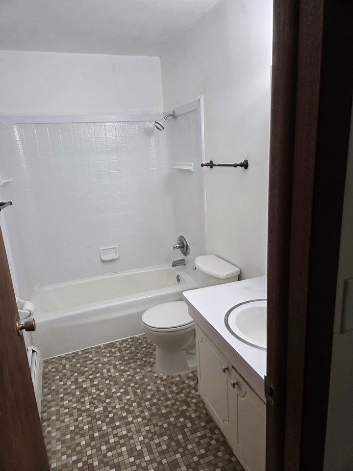 1716 E 80th St #2 - Photo 7 of 8