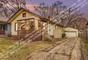 featured image of 30 N Sanford St