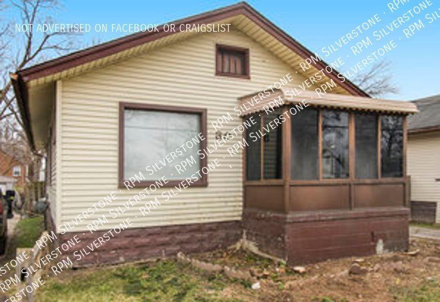 30 N Sanford St - Photo 4 of 27