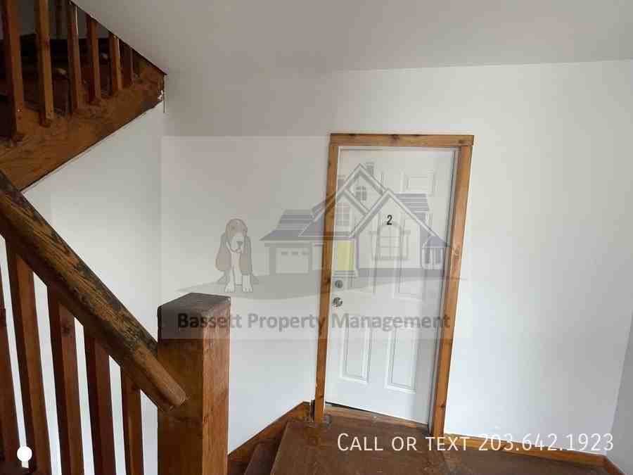 617 Elm St Apt 2nd - Photo 2 of 25