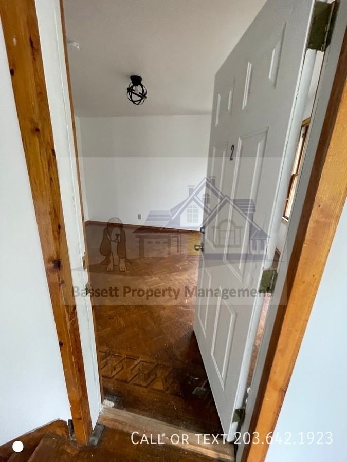617 Elm St Apt 2nd - Photo 3 of 25