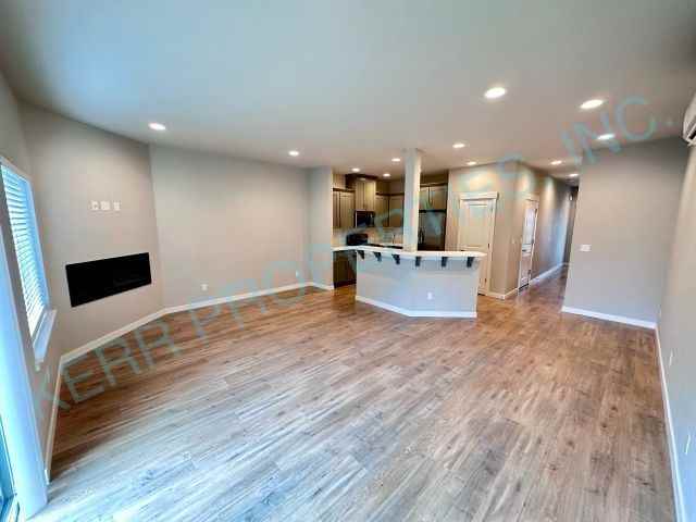 12706 Se Zion St - Photo 3 of 20