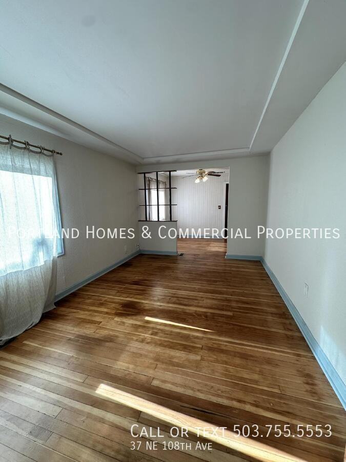 37 Ne 108th Ave - Photo 3 of 14