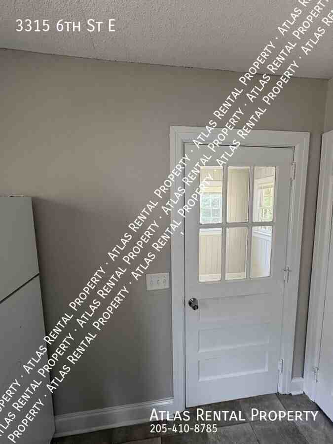 3315 6th St E - Photo 3 of 43