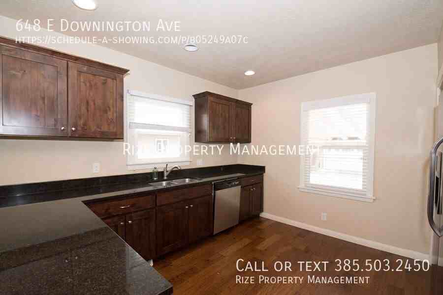 648 E Downington Ave - Photo 4 of 30