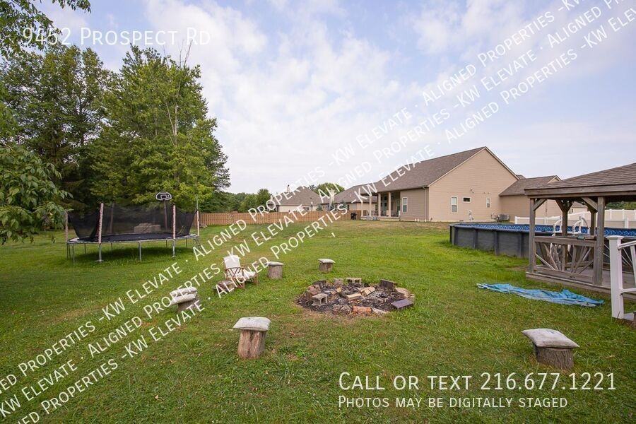9452 Prospect Rd - Photo 5 of 50