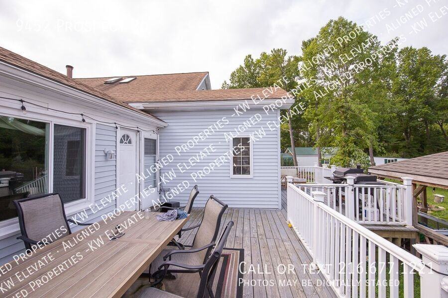 9452 Prospect Rd - Photo 7 of 50