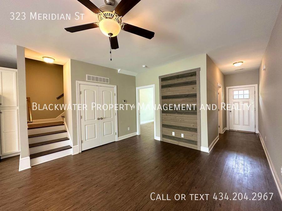 323 Meridian St - Photo 3 of 18