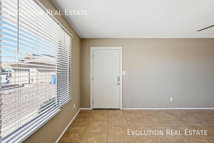 3100 S Kachina Dr - Photo 2 of 36