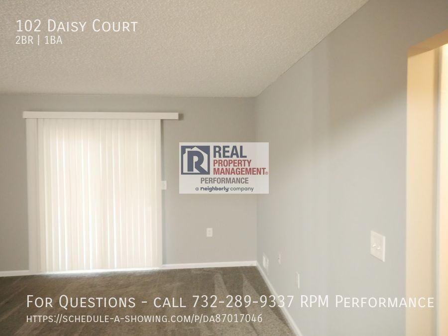 102 Daisy Ct - Photo 5 of 26