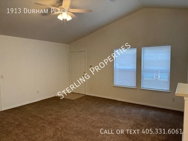 1913 Durham Pl - Photo 4 of 35