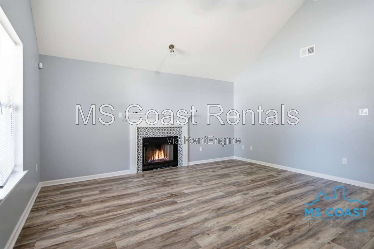 398 Nelson Rd - Photo 4 of 26