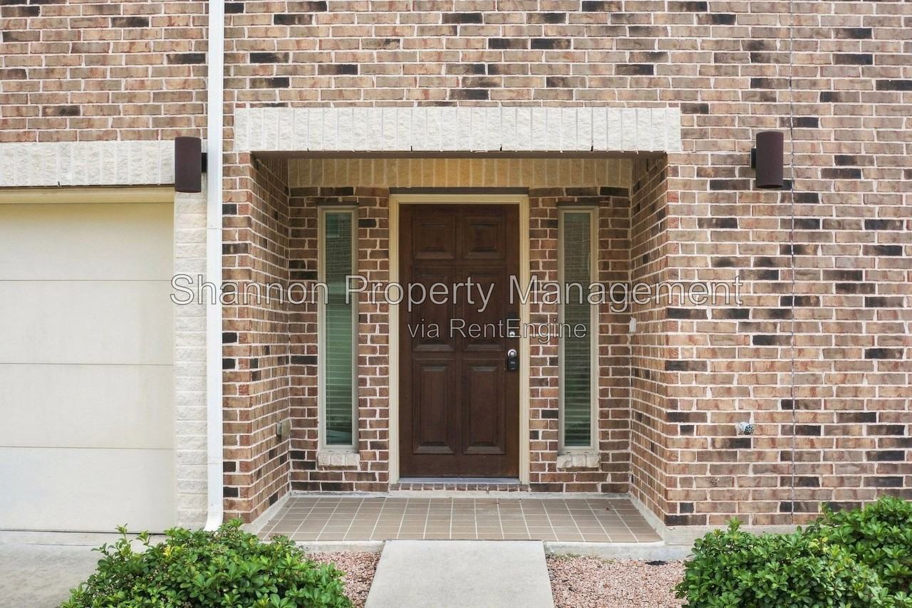 11518 Main Cypress Dr - Photo 3 of 41