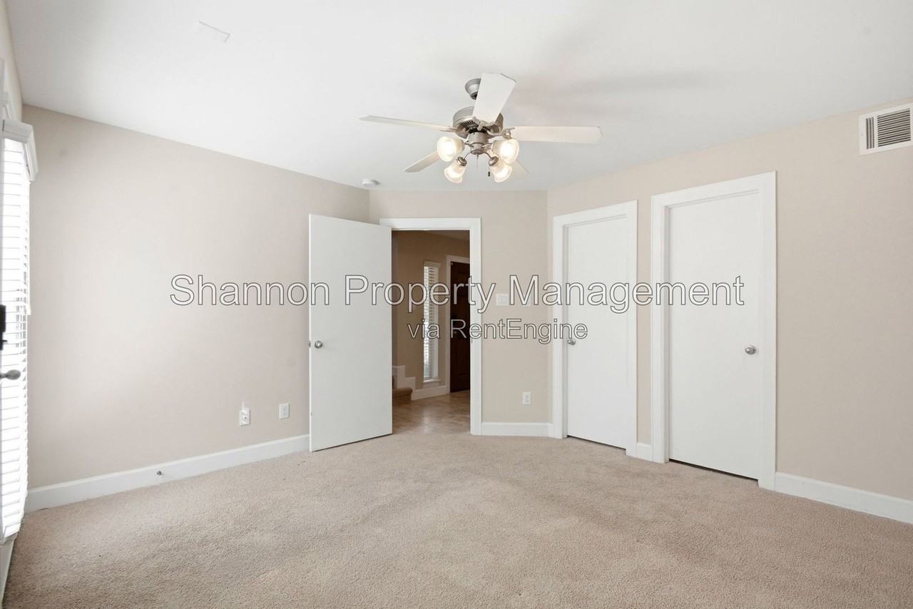 11518 Main Cypress Dr - Photo 7 of 41