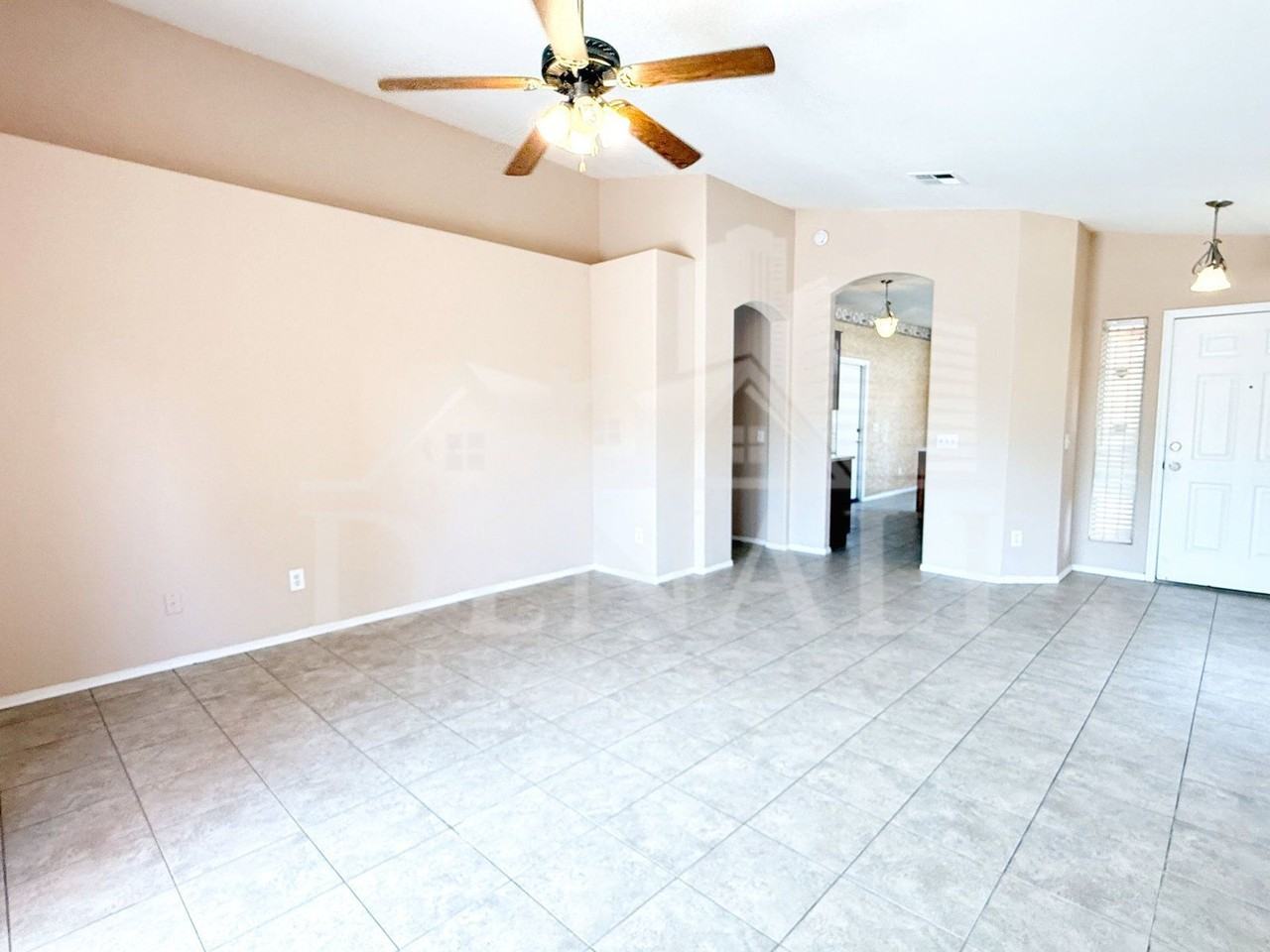 5061 W Glenview Pl - Photo 5 of 20