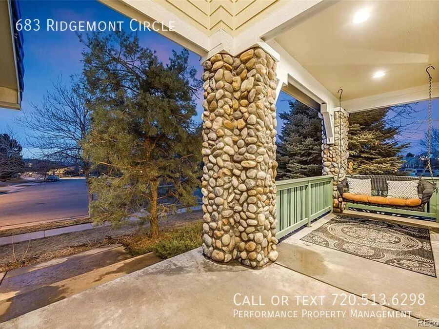 683 Ridgemont Cir - Photo 4 of 50