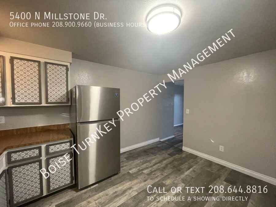 5400 N Millstone Dr - Photo 6 of 25