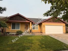 featured image of 309 Nw Antler Loop