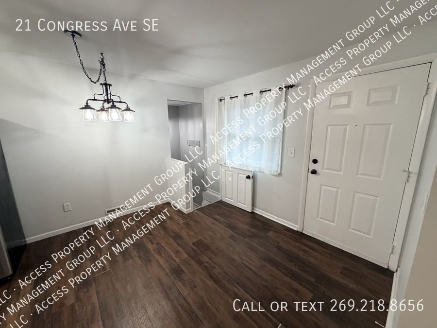 21 Congress Ave Se - Photo 6 of 32