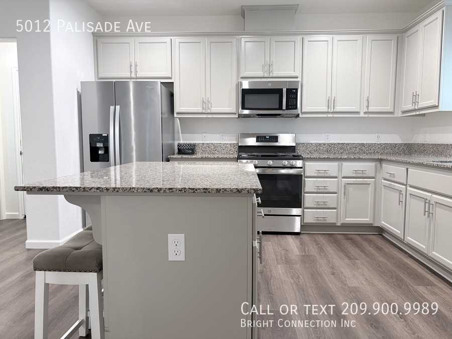5012 Palisade Ave - Photo 5 of 23