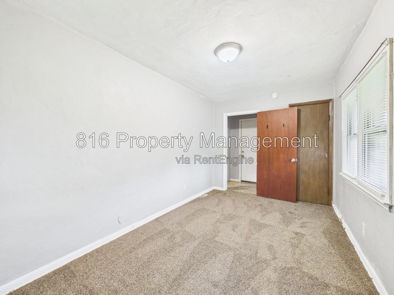 426 Wabash Ave #C - Photo 2 of 22