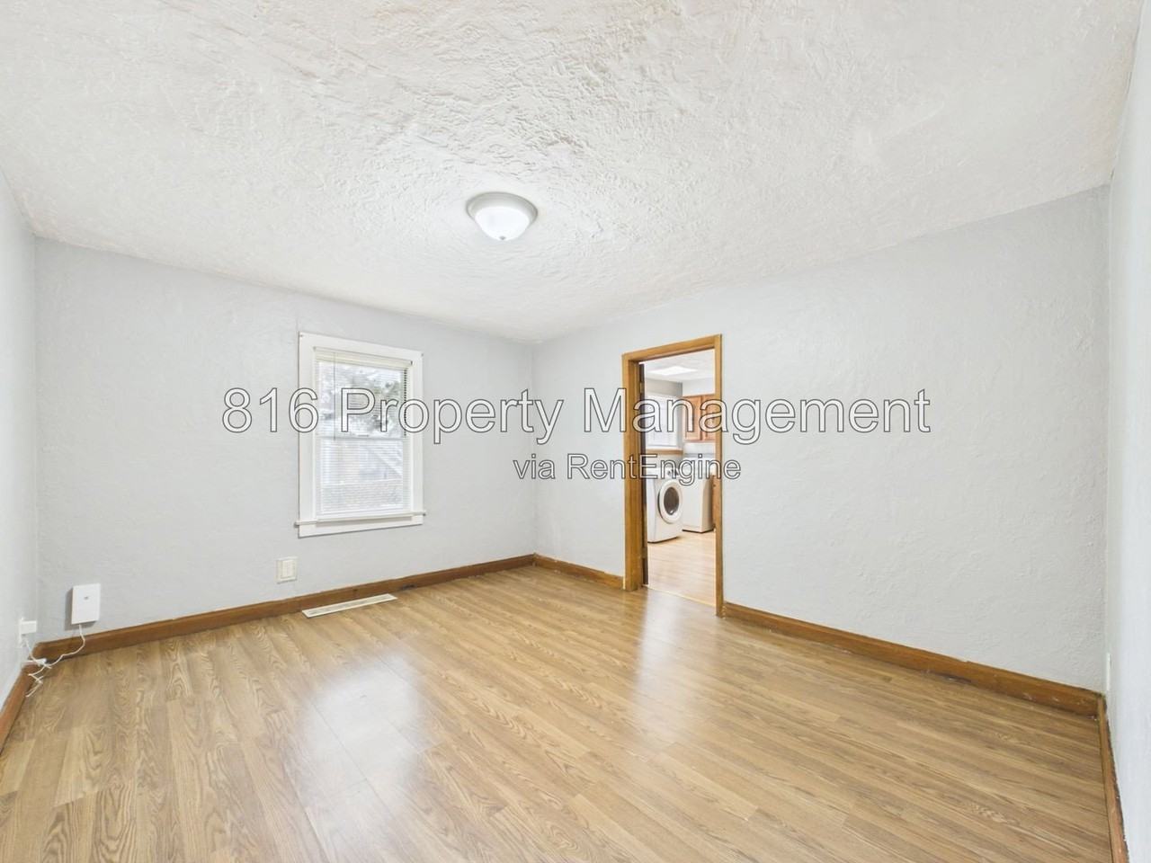 426 Wabash Ave #C - Photo 4 of 22