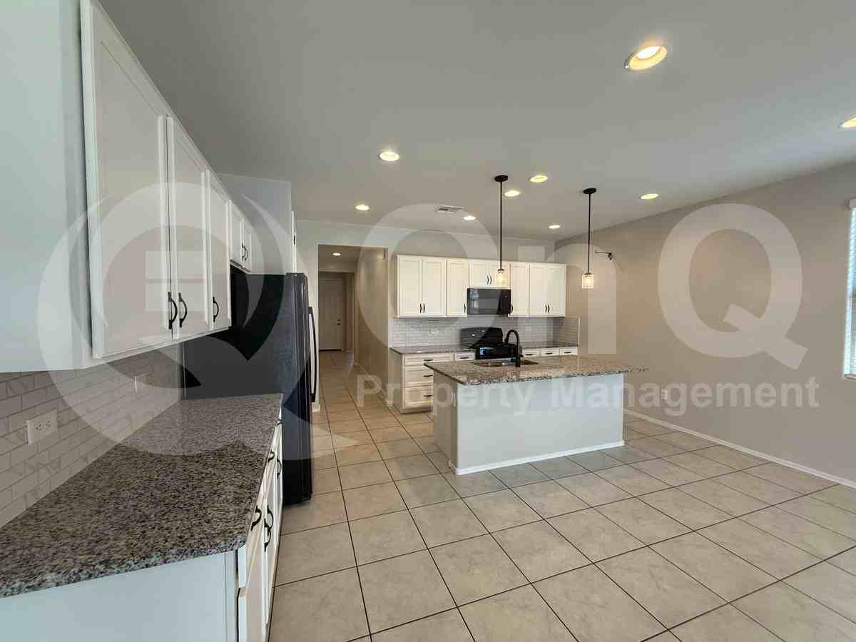 6580 E Via Arroyo Azul - Photo 5 of 22