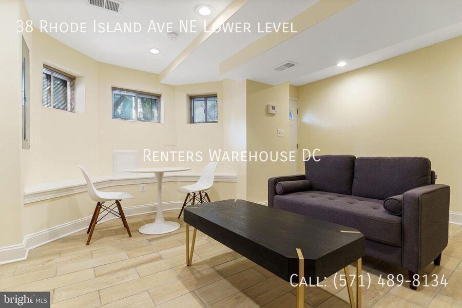 38 Rhode Island Ave Ne Lowr Level - Photo 4 of 14