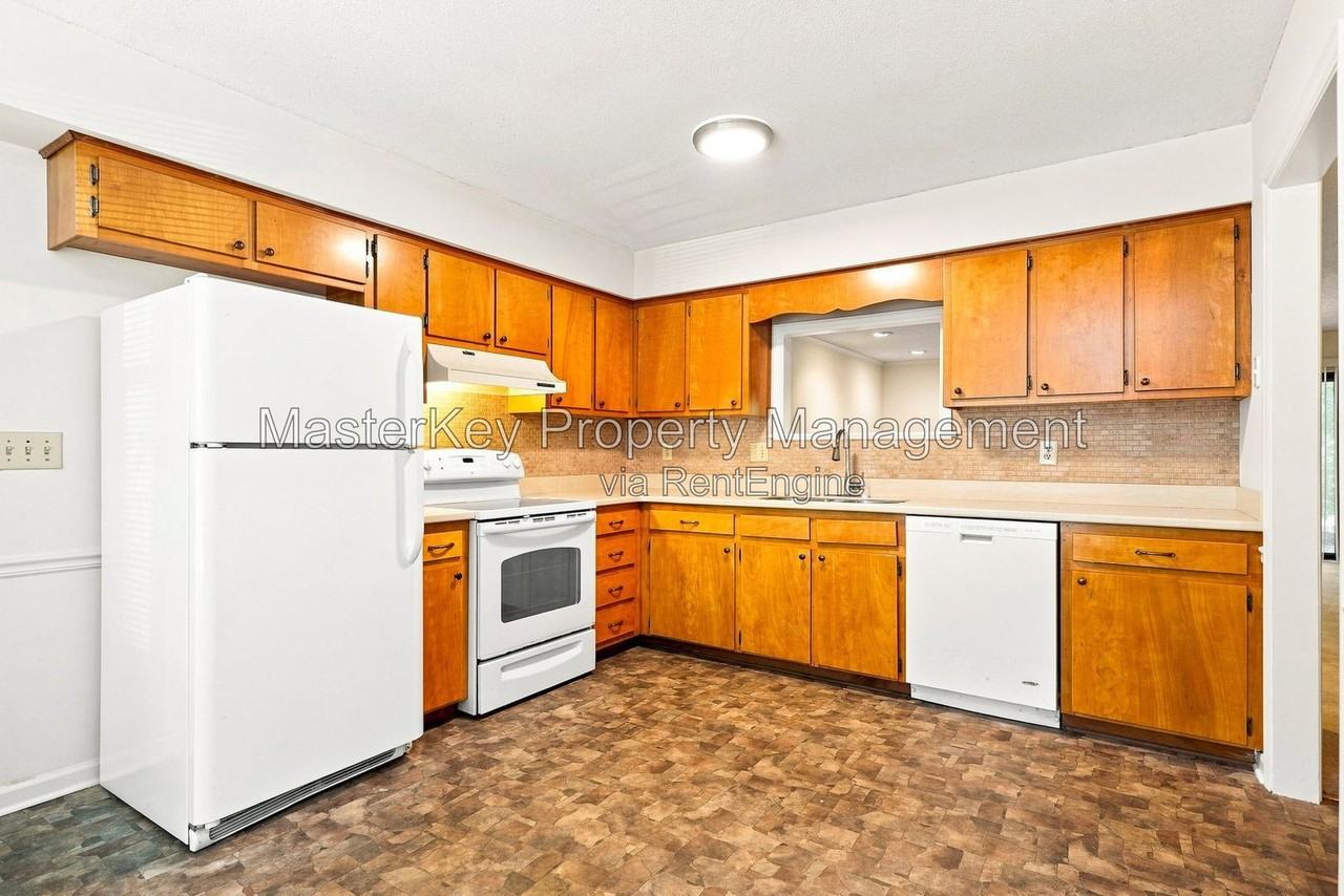 1507 Laureldale Dr - Photo 3 of 41