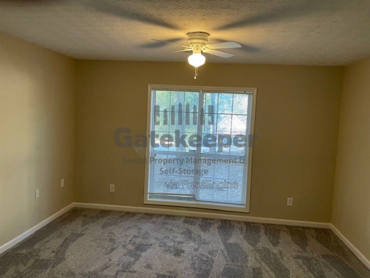 385 Burch Rd - Photo 5 of 18