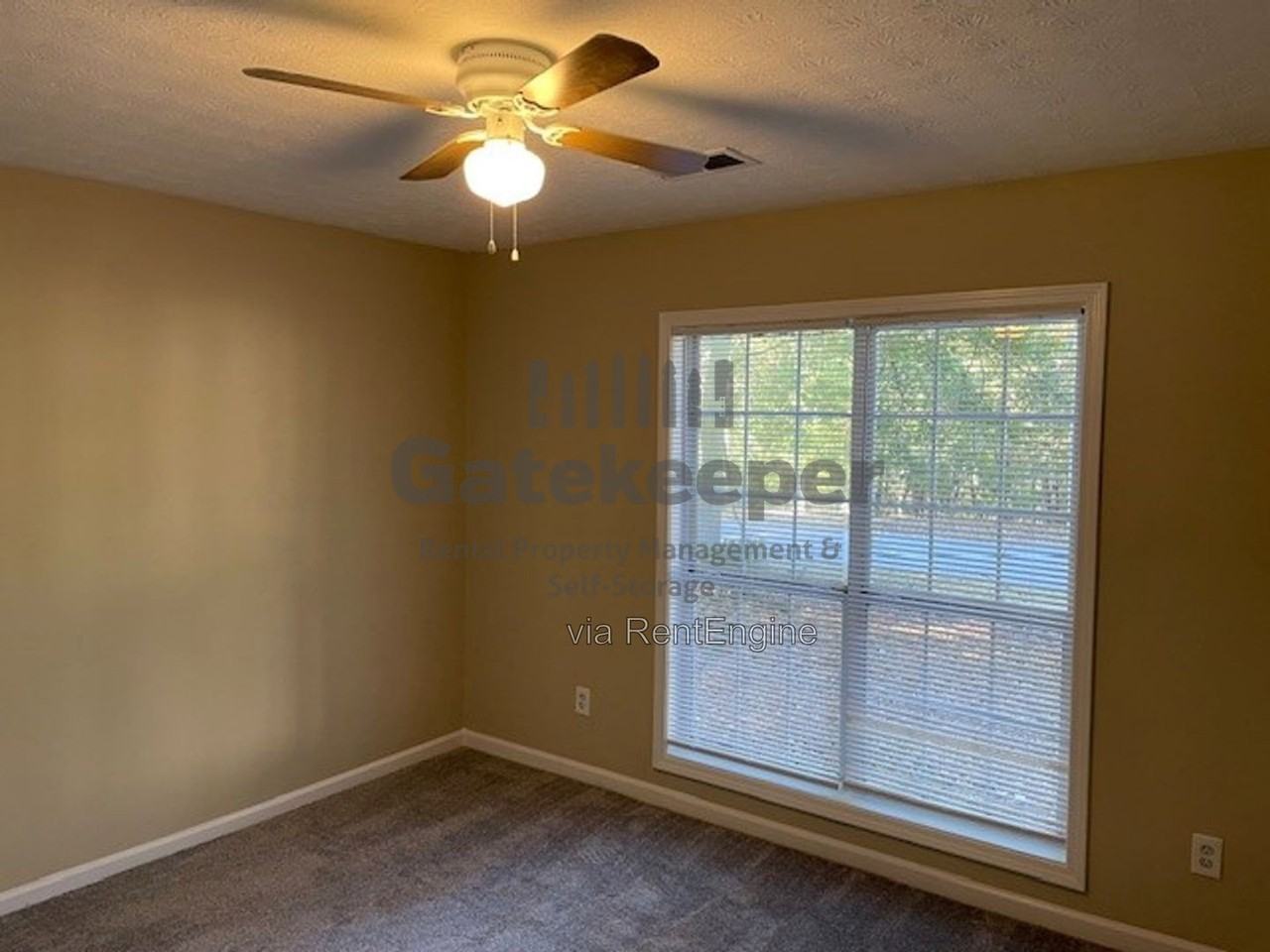 385 Burch Rd - Photo 6 of 18