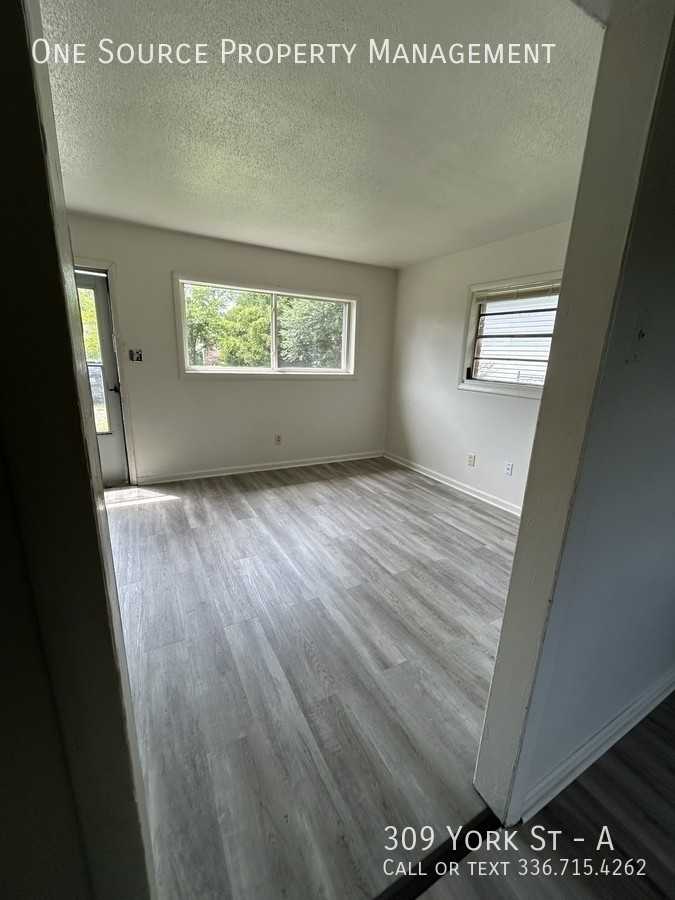 309 York St #A - Photo 4 of 16