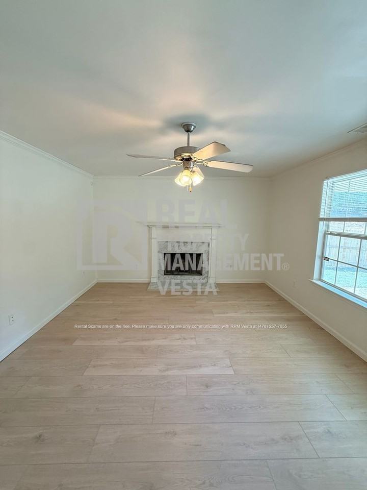 3376 Trotters Ridge Trl - Photo 2 of 20