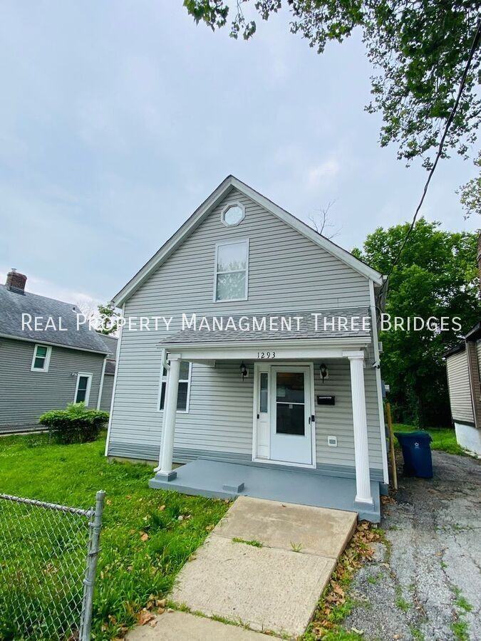 1293 Purcell Ave - Photo 2 of 21