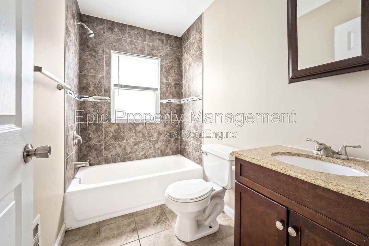 13056 Pullman St - Photo 4 of 15