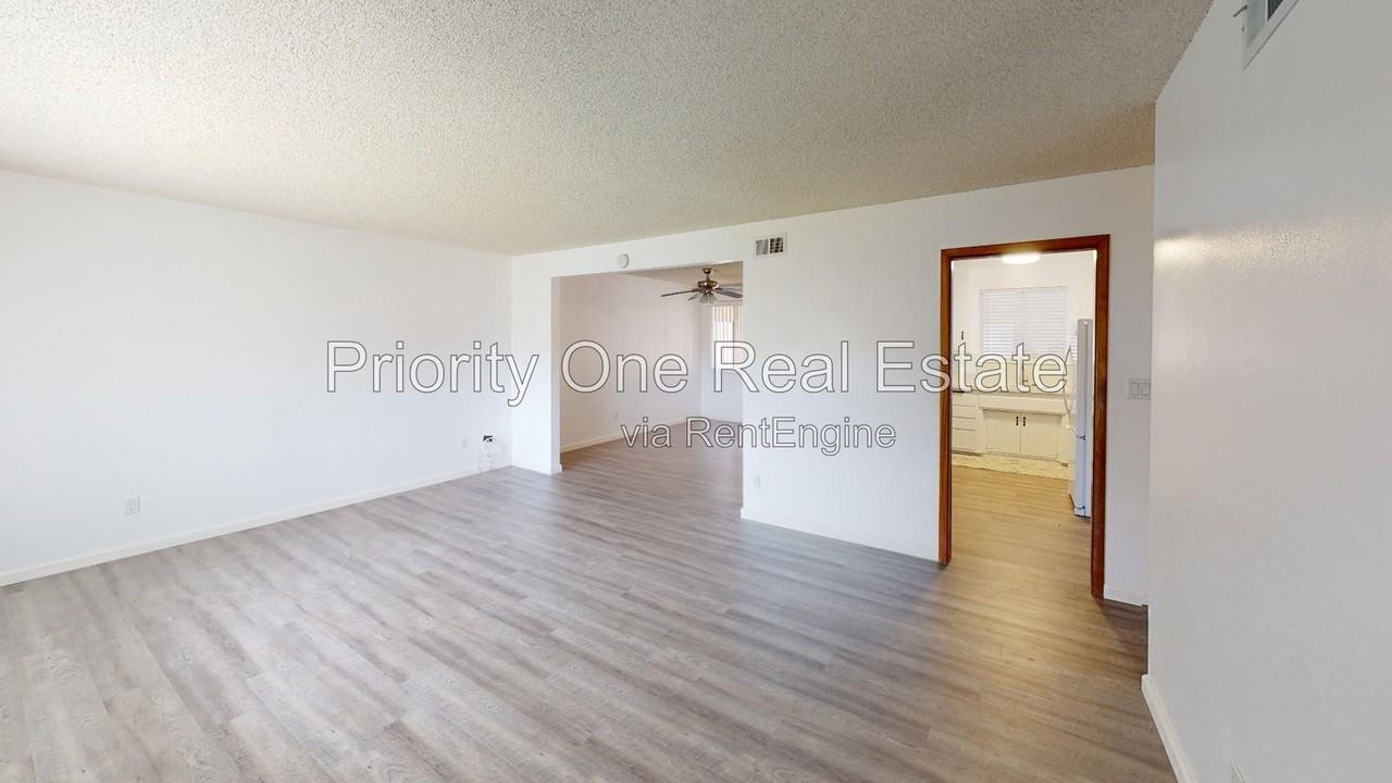 3649 Antiem St - Photo 7 of 19